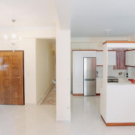 Best House, Psila Alonia Square Luxury, Patra ภายนอก รูปภาพ